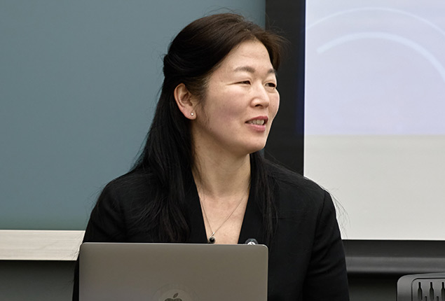 杉山 亜希子 先生