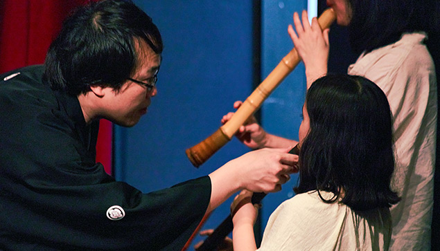 お客様による楽器体験