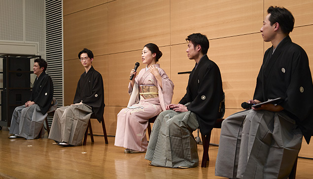 質疑応答の様子